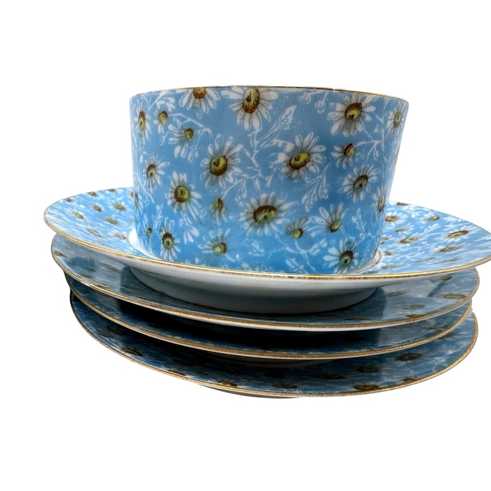 Tressemanes & Vogt Blue Daisy Floral Porcelain 3 Tea Cups 4 Saucers Gilded Rims